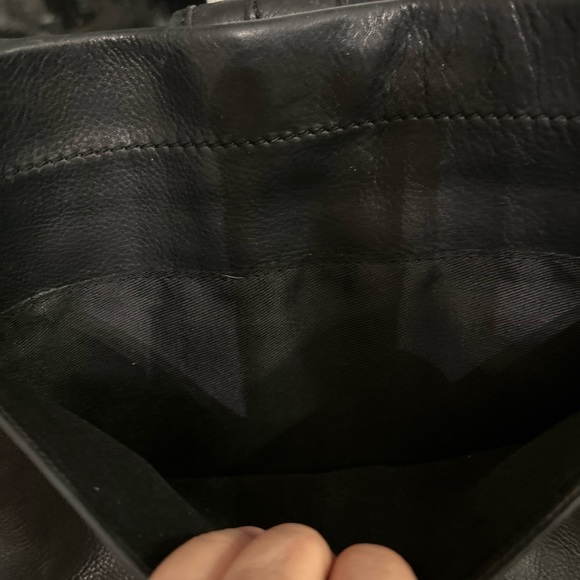 VINTAGE FOSSIL BLACK LEATHER UPCYCLED PAINTED BAG - Picture 4 of 14